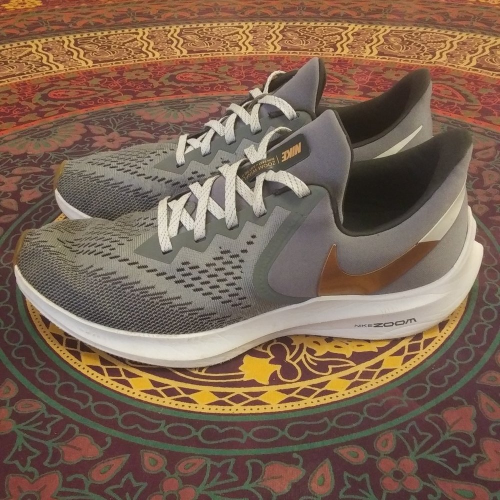 Nike Air Zoom Winflo 6 mens size 11 grey white copper